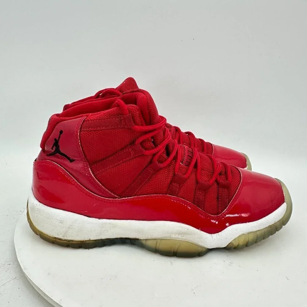 Nike Air Jordan 11 Win Like 96 Youth Size 7Y Women 8.5 378038-623 Gym Red Shoes